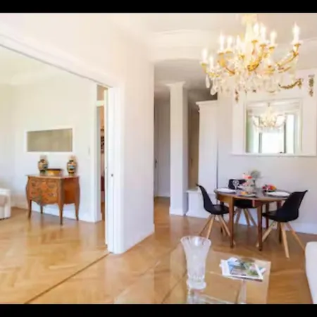 Le Grand Bourgeois A Appartement *