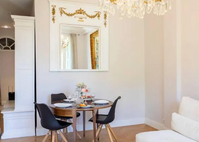 Le Grand Bourgeois A Appartement *